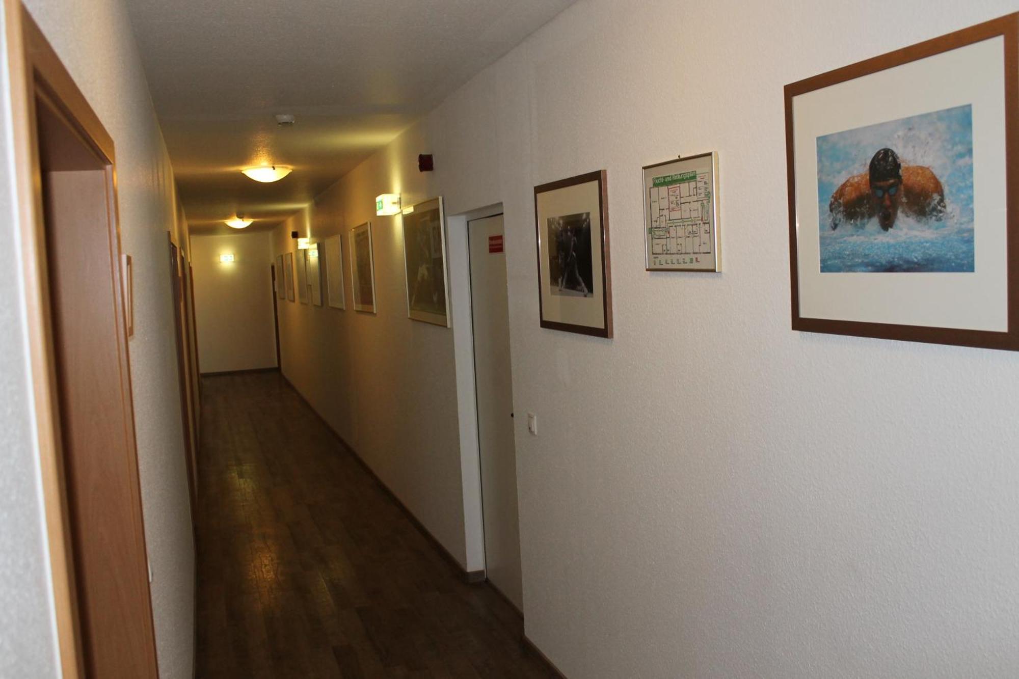 Toto'S Gasthaus Хаттинген Экстерьер фото